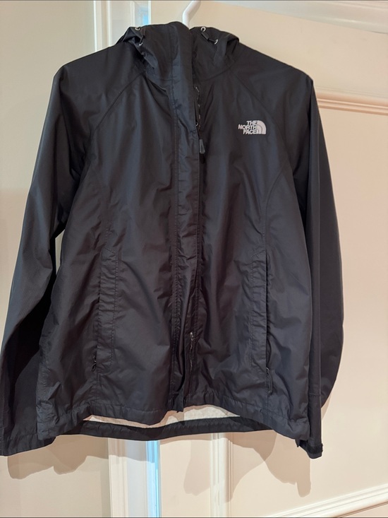 The North Face Jackets & Blazers - The North Face Black Hooded Jacket